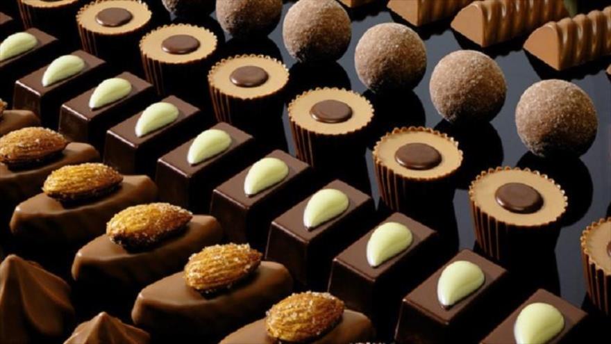 شکلات ایران