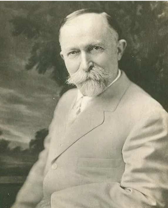 دکتر جان هاروی کلوگ مخترع کره بادام زمینی